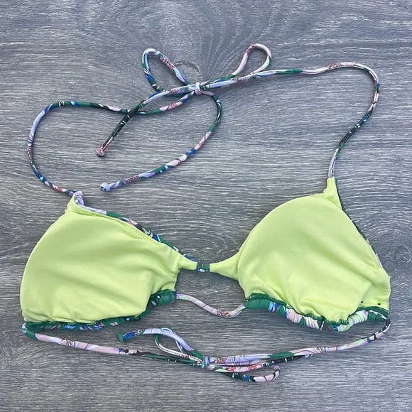 O'Neill Bellamy Floral Madrid Bralette Top - Picture 6 of 12